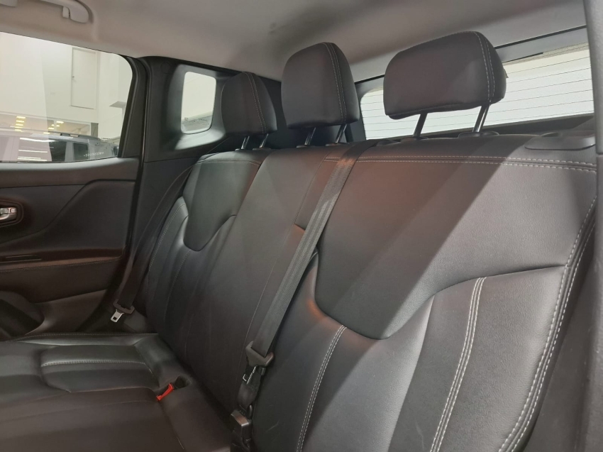jeep renegade 1.8 16v flex longitude 4p automatico 201712