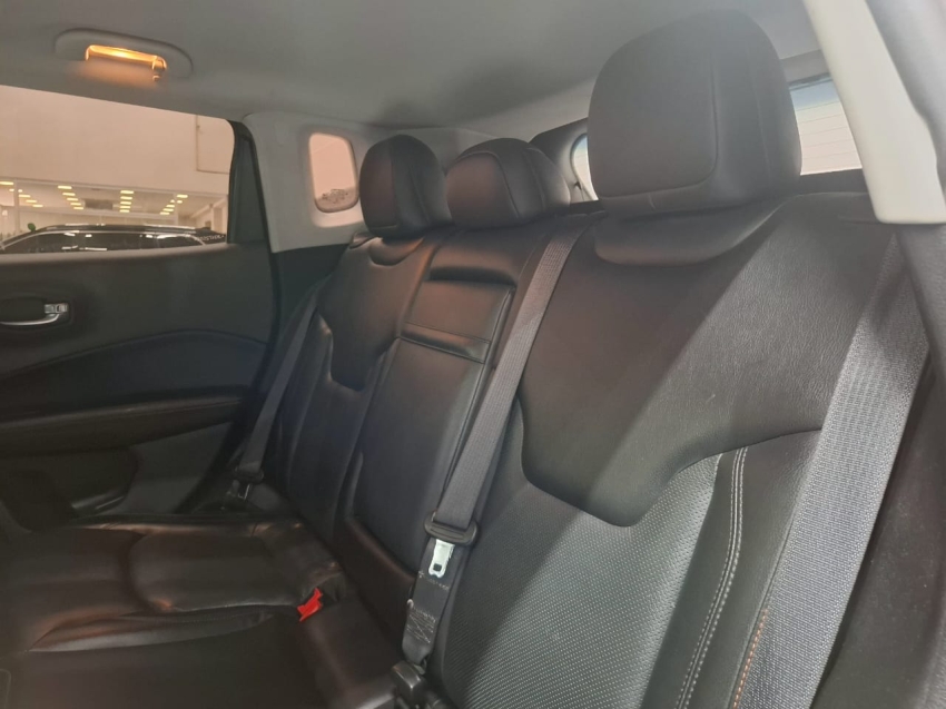 jeep compass 2.0 16v diesel longitude 4x4 automatico 4p 201812
