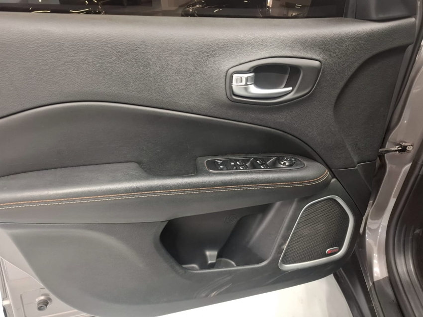 jeep compass 2.0 16v diesel longitude 4x4 automatico 4p 20187