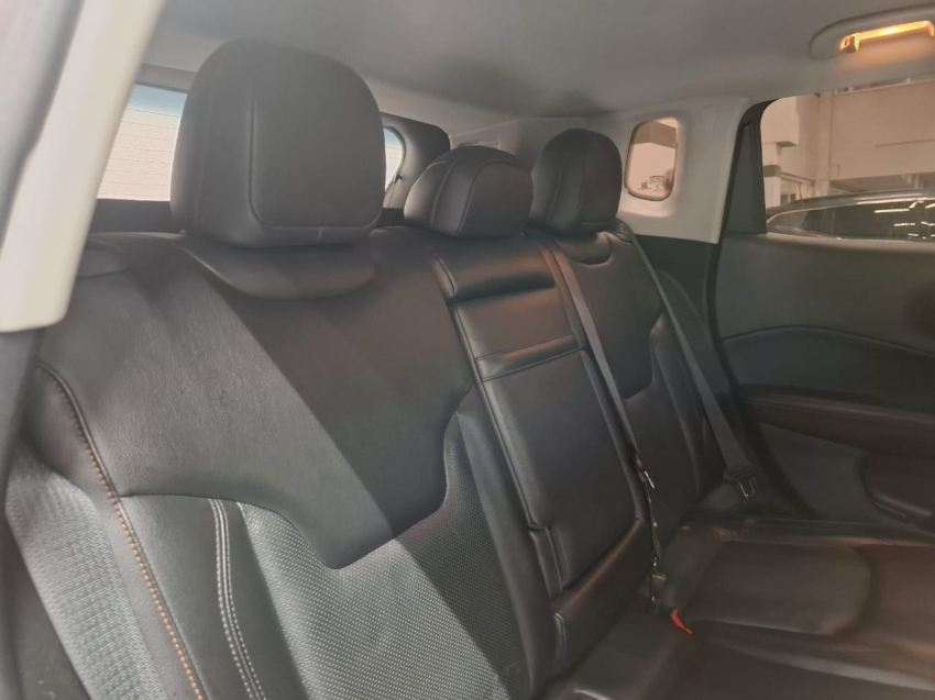 jeep compass 2.0 16v diesel longitude 4x4 automatico 4p 201811
