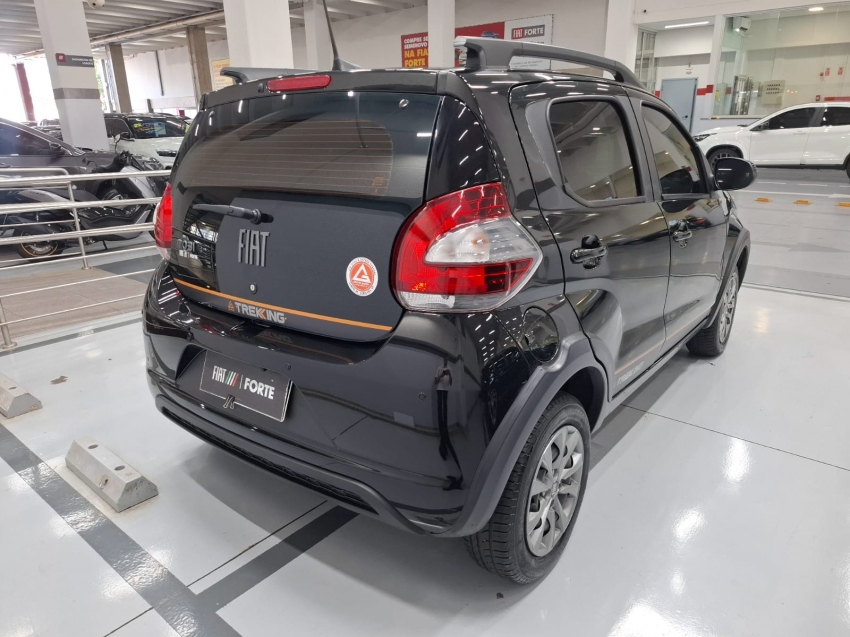 fiat mobi 1.0 evo flex trekking manual 4p 202313