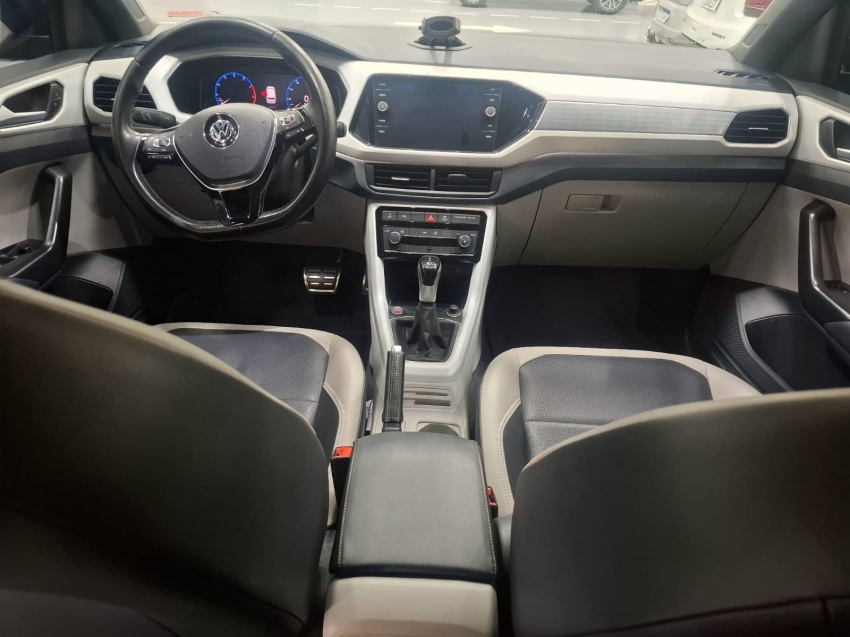volkswagen t-cross 1.4 250 tsi total flex highline automatico 4p 202010