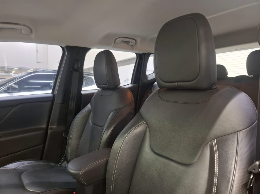 jeep renegade 2.0 16v turbo diesel longitude 4p 4x4 automatico 20219