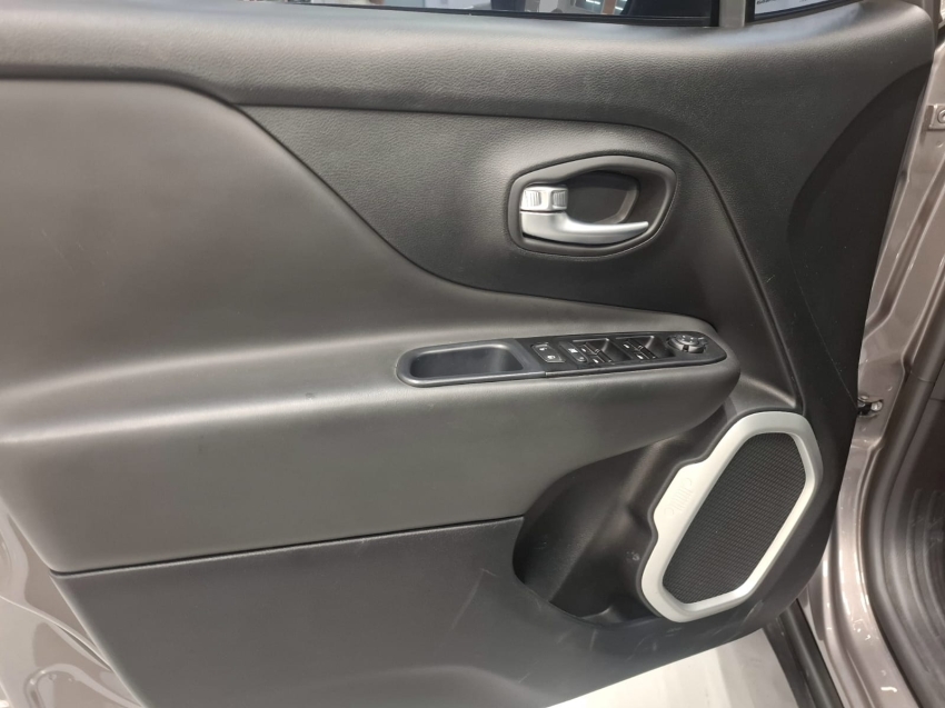 jeep renegade 2.0 16v turbo diesel longitude 4p 4x4 automatico 20217