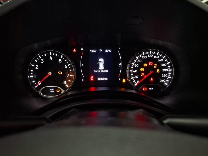 jeep renegade 1.8 16v flex 4p automatico 20208