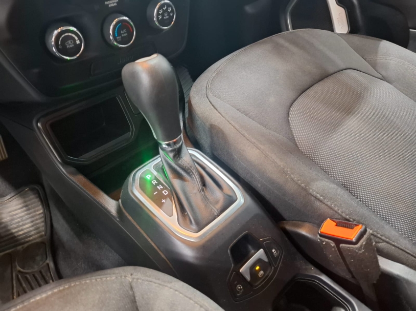 jeep renegade 1.8 16v flex 4p automatico 20206