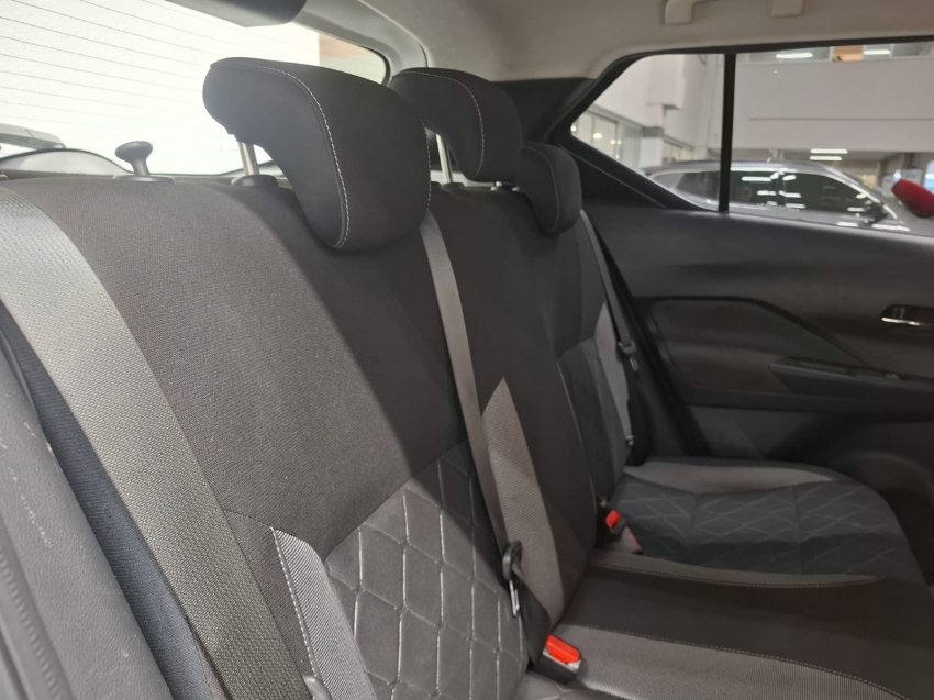 nissan kicks 1.6 16v flexstart sv 4p xtronic flex automatico 202111