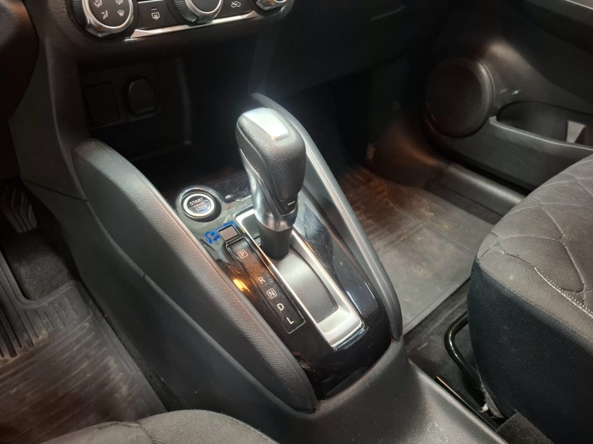 nissan kicks 1.6 16v flexstart sv 4p xtronic flex automatico 20216