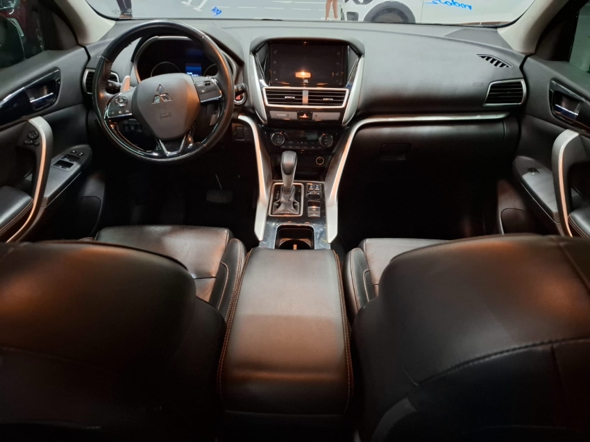 mitsubishi eclipse cross 1.5 mivec turbo gasolina hpe cvt 4p automatico 202010