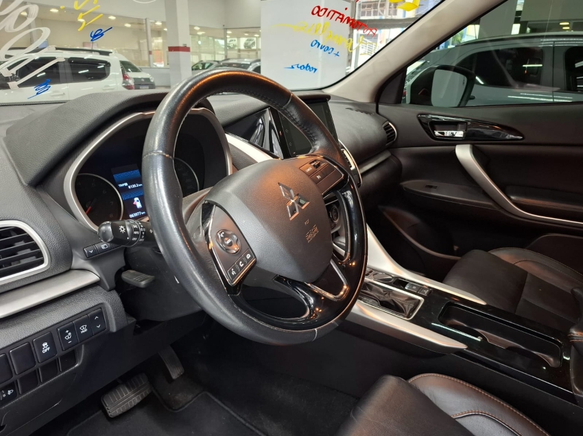 mitsubishi eclipse cross 1.5 mivec turbo gasolina hpe cvt 4p automatico 20205