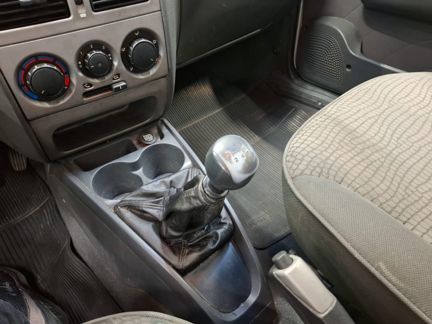 fiat strada 1.8 mpi adventure cd 16v flex 2p manual 20126