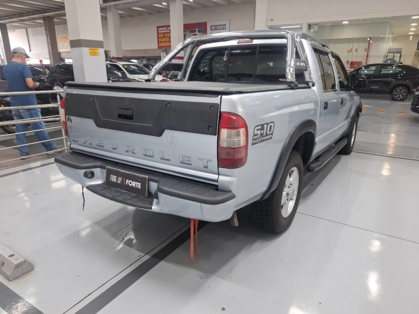 chevrolet s10 2.4 advantage 4x2 cd 8v flex 4p manual diesel 201112