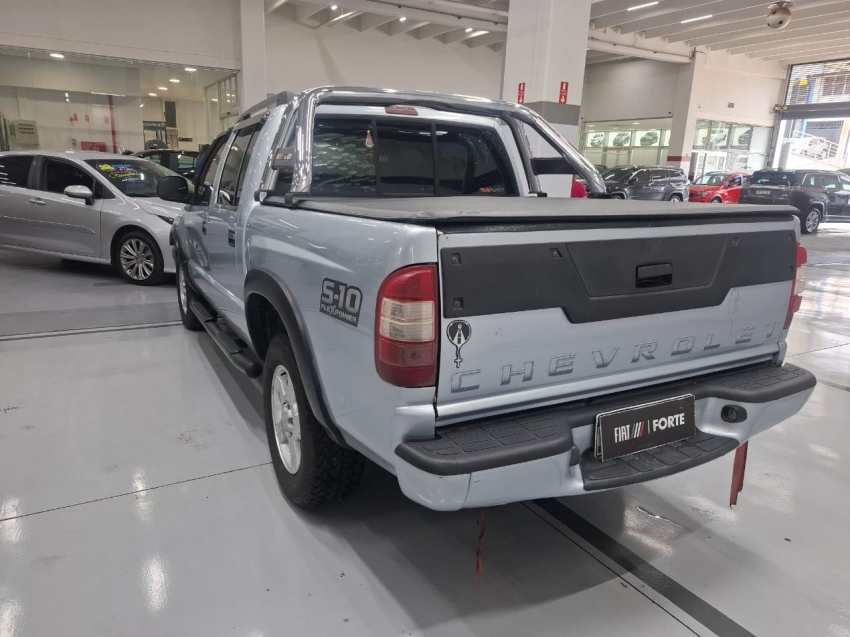 chevrolet s10 2.4 advantage 4x2 cd 8v flex 4p manual diesel 201114