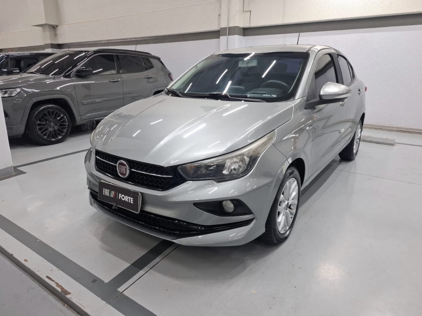 fiat cronos 1.3 firefly flex drive gsr 4p automatico 2018