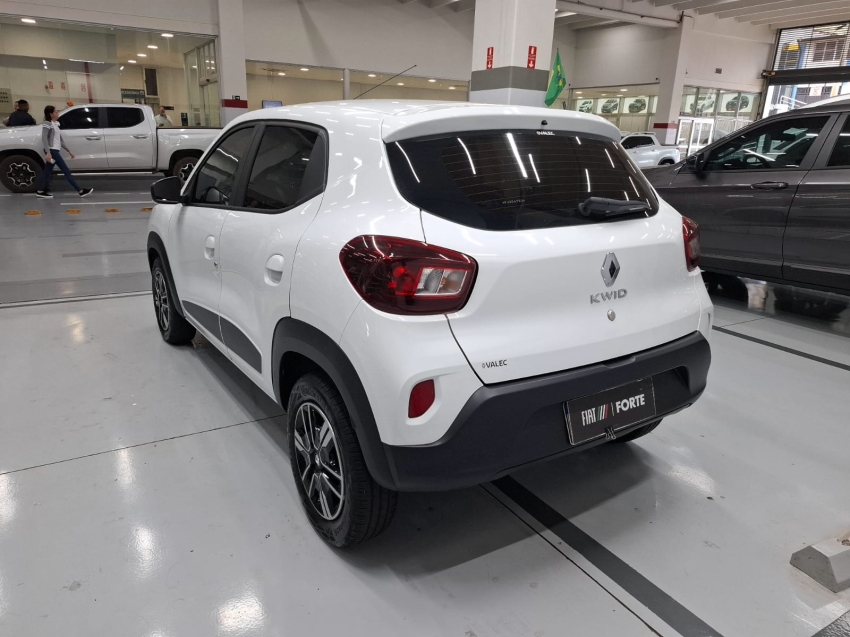 renault kwid 1.0 12v sce flex intense manual 4p 202315