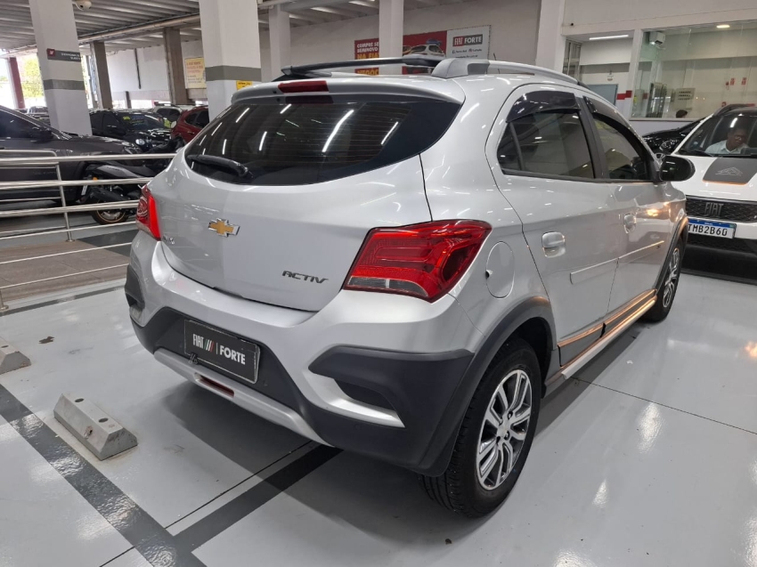 chevrolet onix 1.4 mpfi activ 8v flex 4p manual 201813