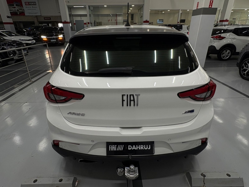 fiat argo 1.8 e.torq flex hgt at6 4p automatico 201814