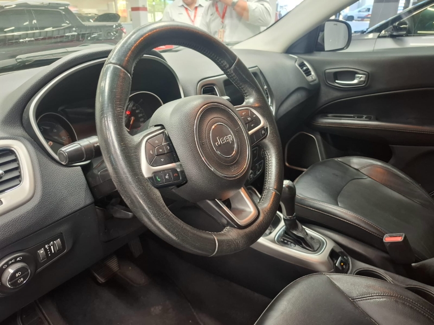 jeep compass 2.0 16v diesel longitude 4x4 automatico 4p 20195