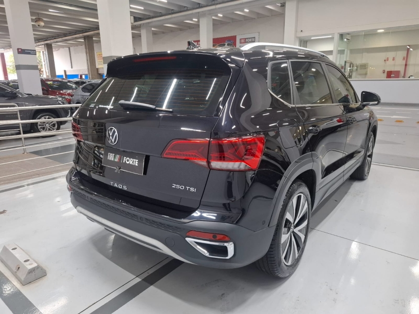 volkswagen taos 1.4 250 tsi total flex highline automatico 4p 202313