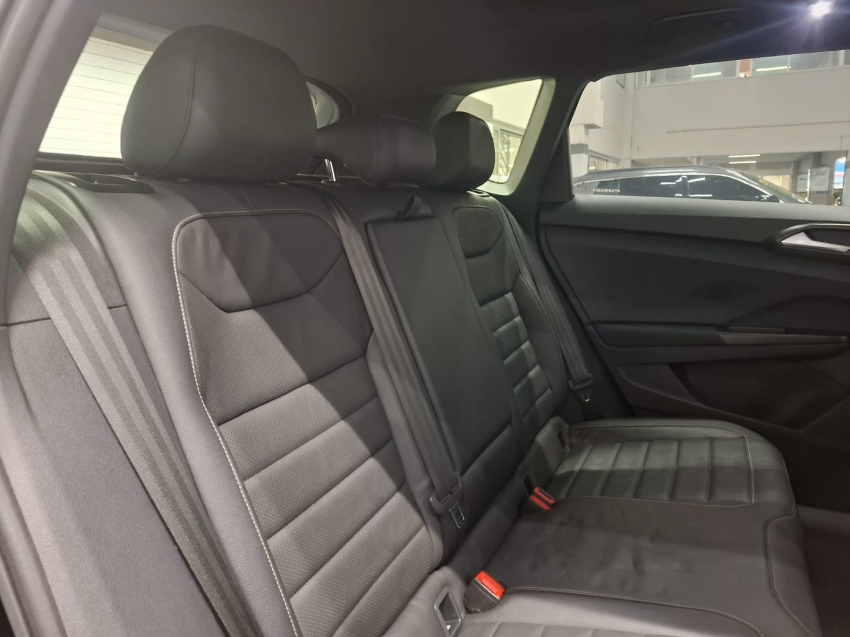 volkswagen taos 1.4 250 tsi total flex highline automatico 4p 202311