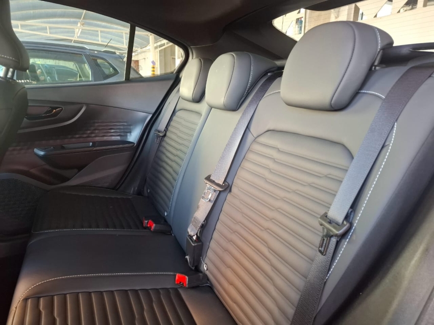 fiat fastback 1.3 turbo 270 flex limited edition at6 4p automatico 202312