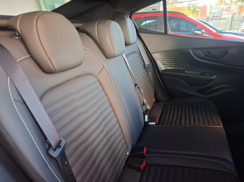 fiat fastback 1.3 turbo 270 flex limited edition at6 4p automatico 202311