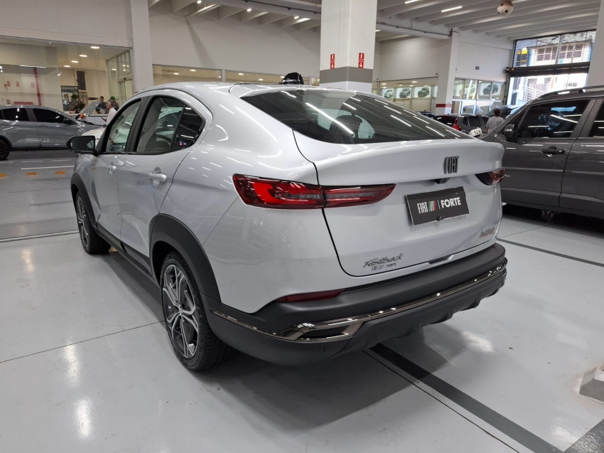 fiat fastback 1.0 turbo 200 flex impetus cvt 4p automatico 202515