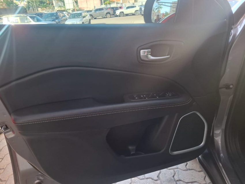 jeep compass 2.0 16v flex longitude automatico 4p 20218