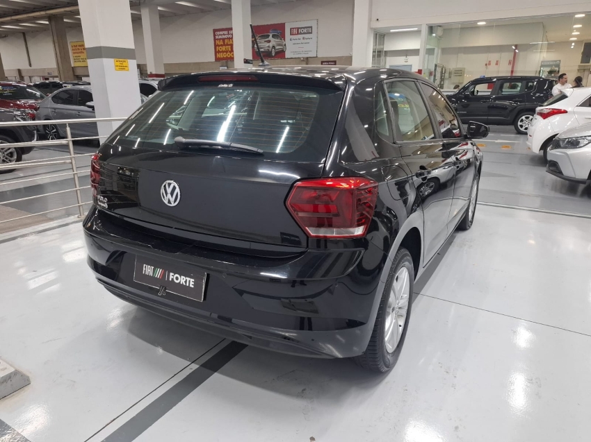 volkswagen polo 1.0 mpi total flex manual 4p 202113