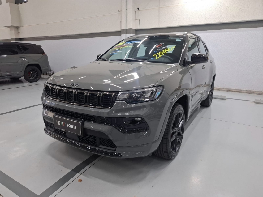 jeep compass 2.0 hurricane 4 turbo gasolina blackhawk at9 4p automatico 20251