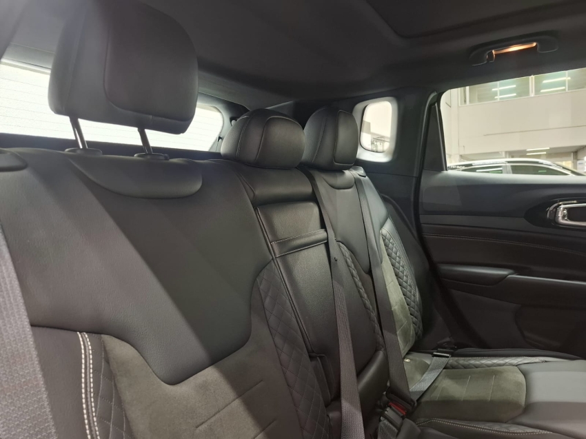 jeep compass 2.0 hurricane 4 turbo gasolina blackhawk at9 4p automatico 202511