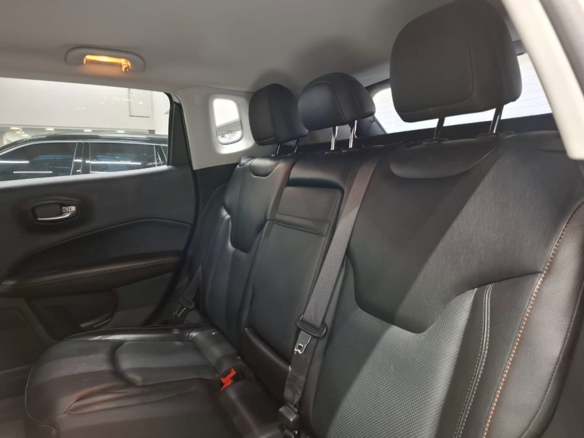 jeep compass 2.0 16v flex sport automatico 4p 202012