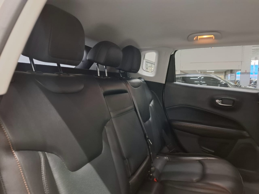 jeep compass 2.0 16v flex sport automatico 4p 202011