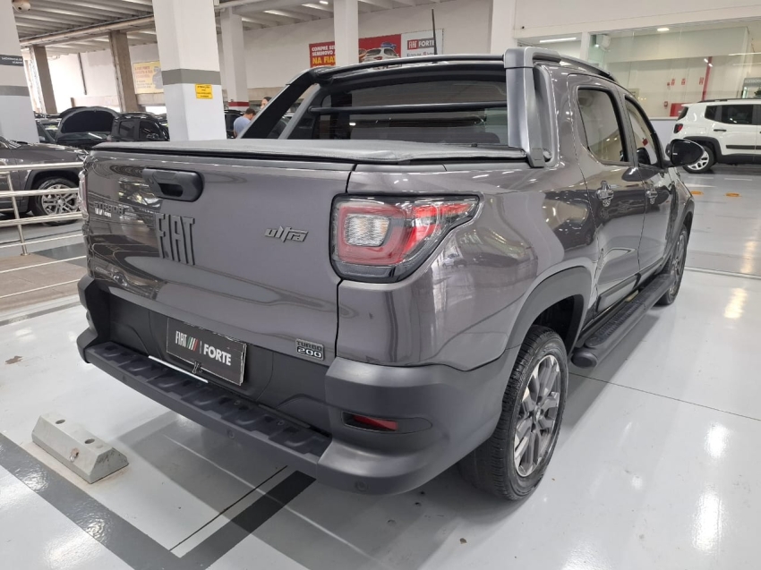 fiat strada 1.0 turbo 200 flex ultra cd cvt 4p automatico 202513