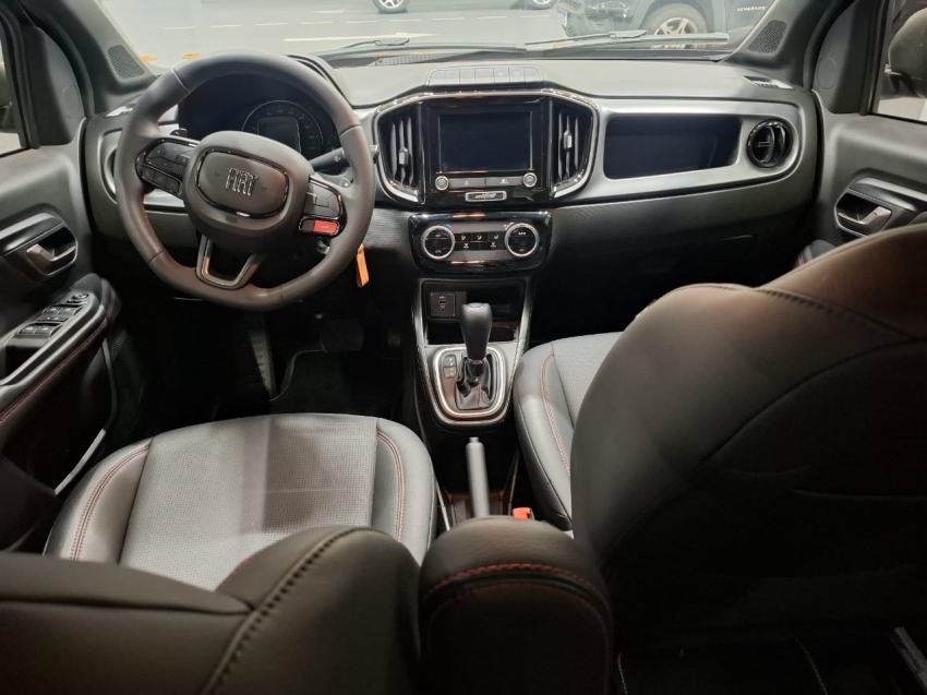 fiat strada 1.0 turbo 200 flex ultra cd cvt 4p automatico 202510