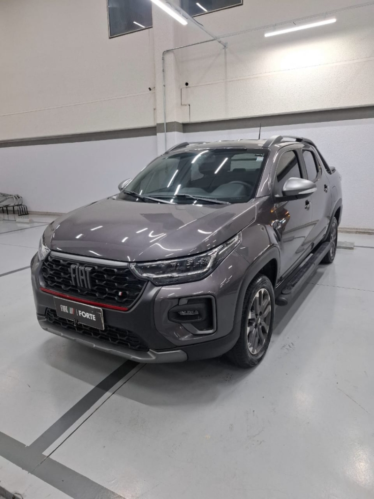 fiat strada 1.0 turbo 200 flex ultra cd cvt 4p automatico 2025