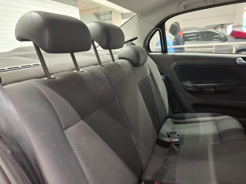 volkswagen voyage 1.6 16v msi totalflex 4p automatico flex 201911