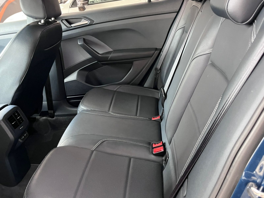 volkswagen t-cross 1.0 200 tsi total flex comfortline automatico 4p 202312