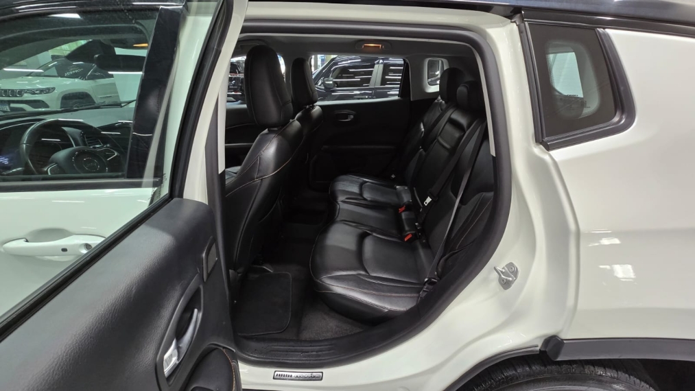 jeep compass 2.0 16v flex longitude automatico 4p 202012
