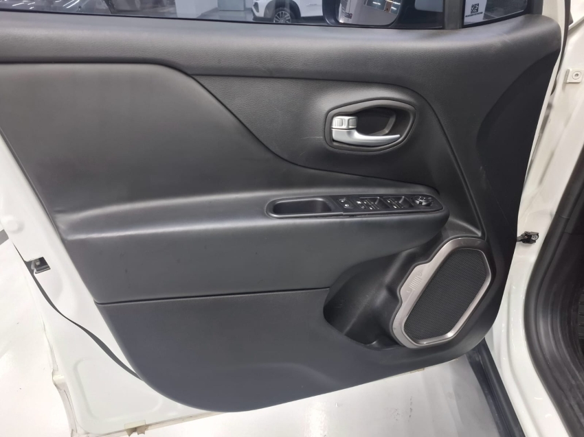jeep renegade 1.8 16v flex limited 4p automatico 20197