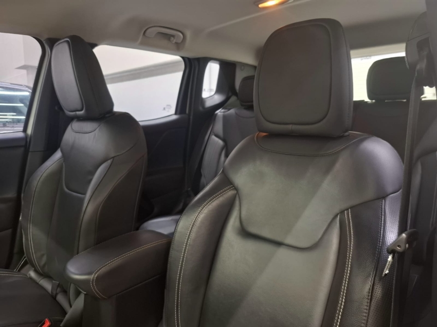 jeep renegade 1.8 16v flex limited 4p automatico 20199