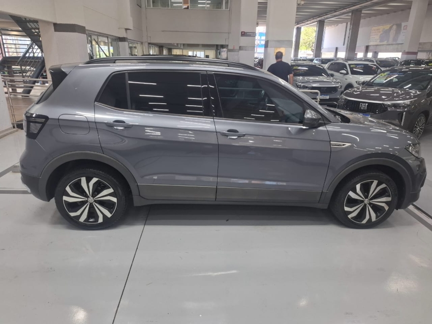 volkswagen t-cross 1.0 200 tsi total flex comfortline automatico 4p 20214