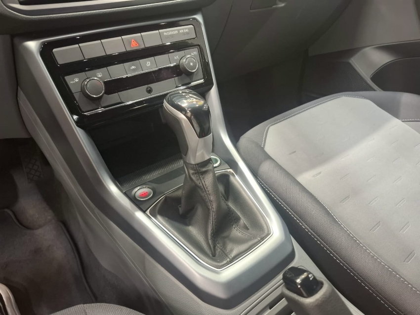 volkswagen t-cross 1.0 200 tsi total flex comfortline automatico 4p 20216