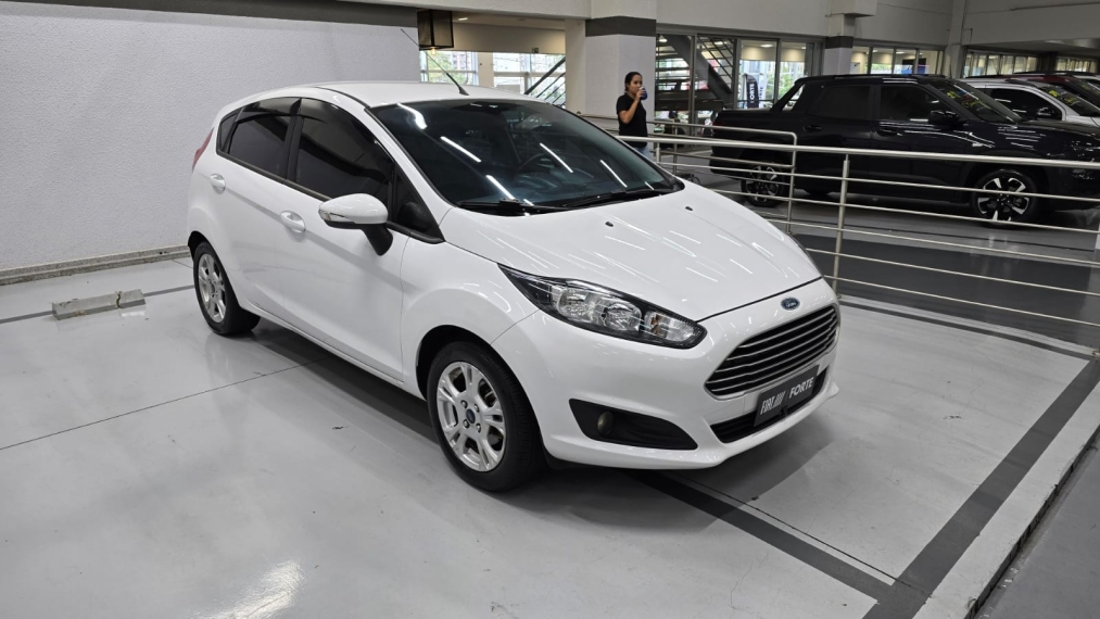 ford fiesta 1.6 se hatch 16v flex 4p manual 20173