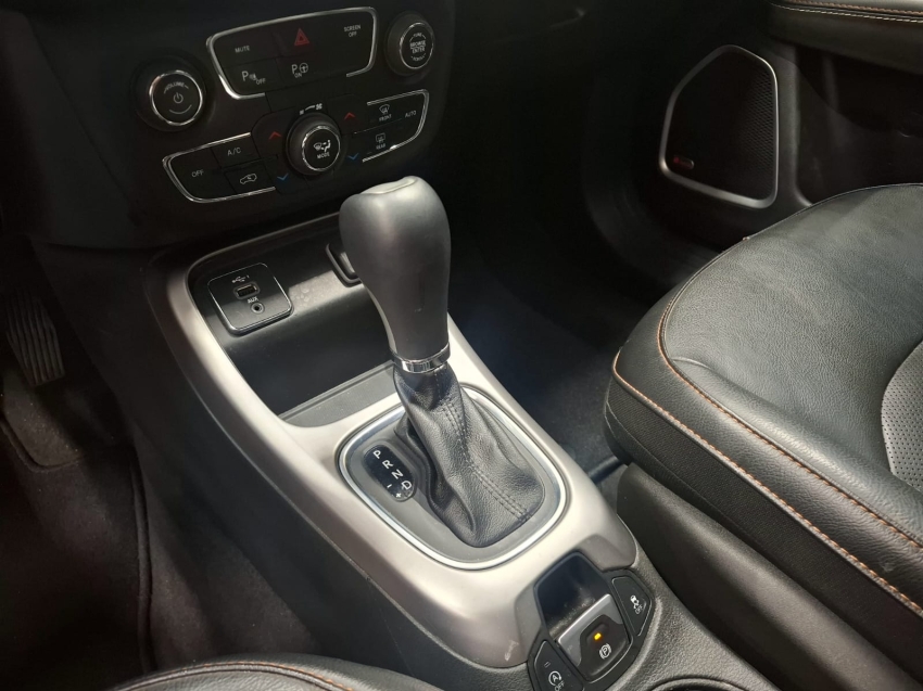 jeep compass 2.0 16v flex longitude automatico 4p 20206