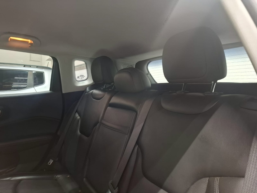 jeep compass 2.0 16v flex longitude automatico 4p 202012