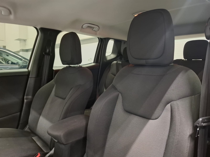 jeep renegade 1.8 16v flex 4p automatico 20209