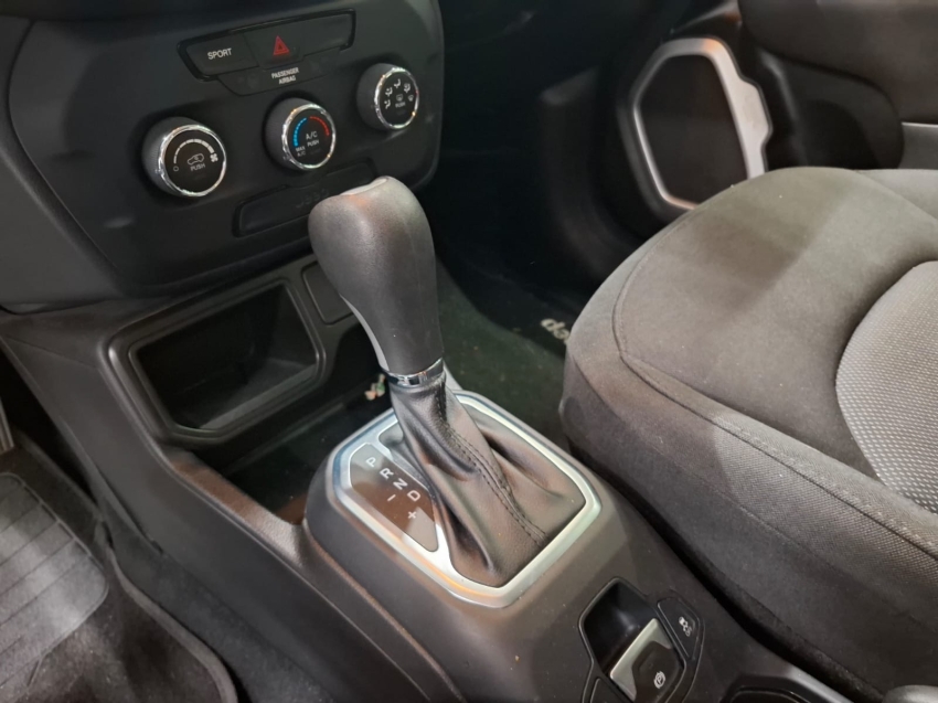 jeep renegade 1.8 16v flex 4p automatico 20206