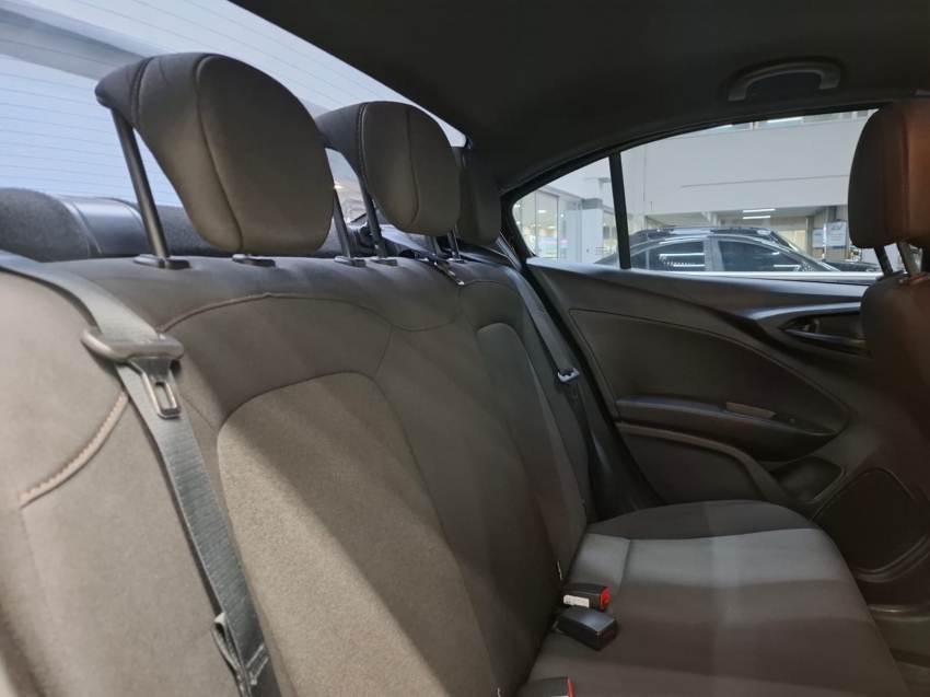 fiat cronos 1.3 firefly flex drive cvt 4p automatico 202511