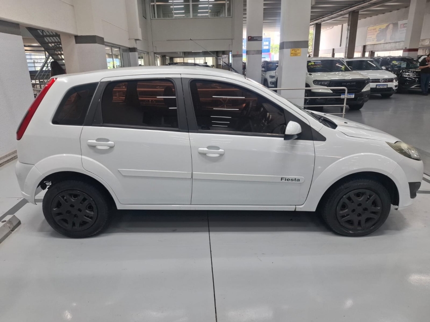 ford fiesta 1.6 mpi class hatch 8v flex 4p manual 20134